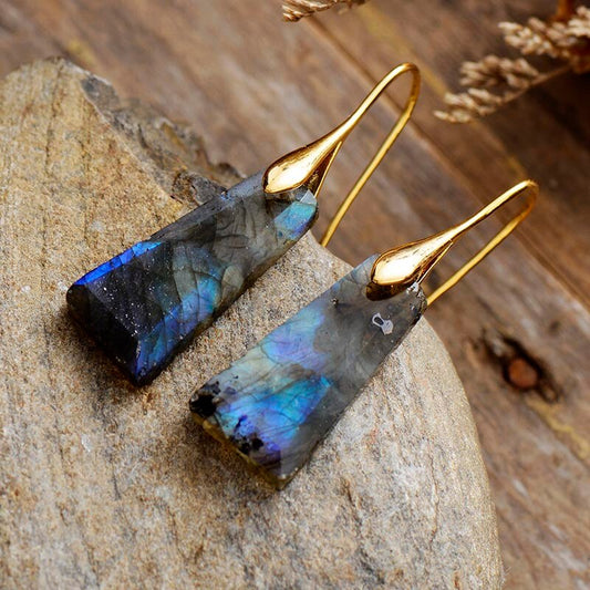 Handmade Beautiful Labradorite Dangle Earrings
