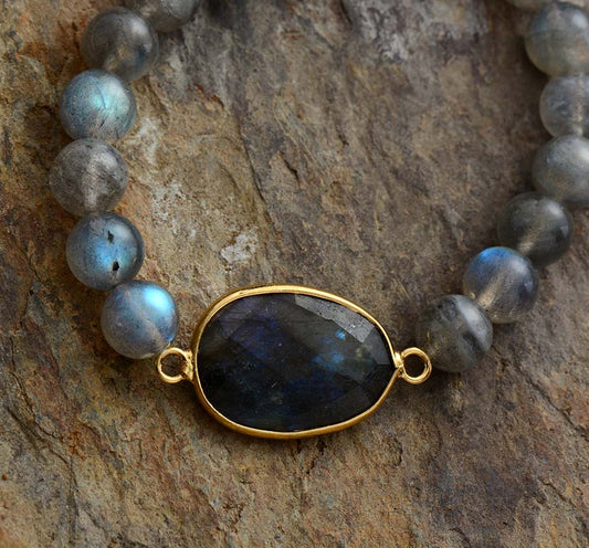 Handmade Labradorite Beaded Bracelet with a Labradorite Center