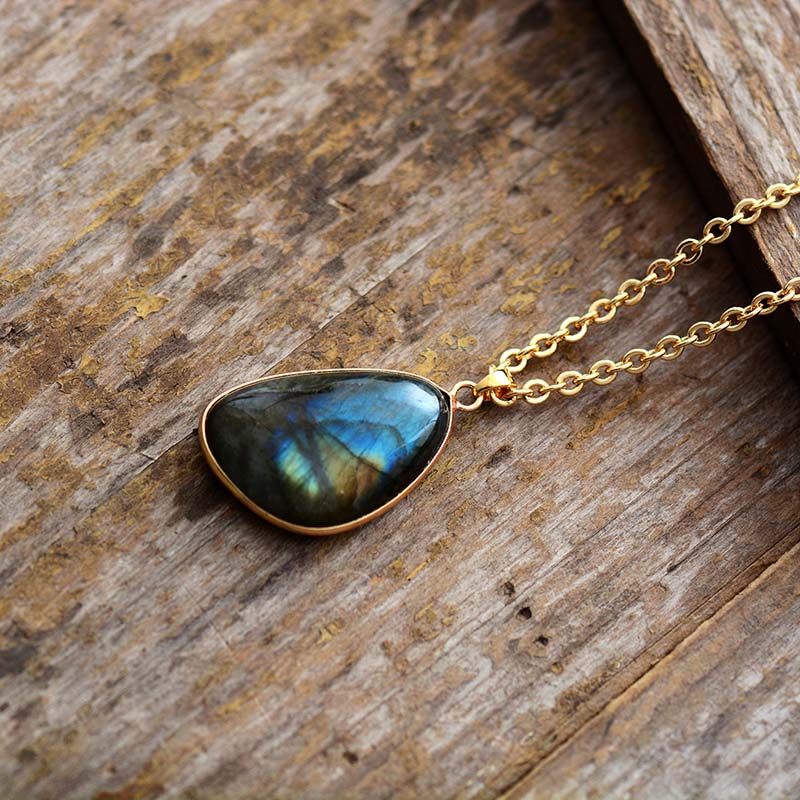 Handmade Labradorite Pendant Necklace